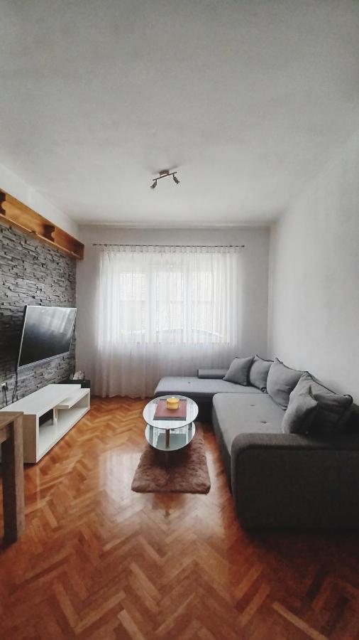 דירות PUY Apartman Dora מראה חיצוני תמונה