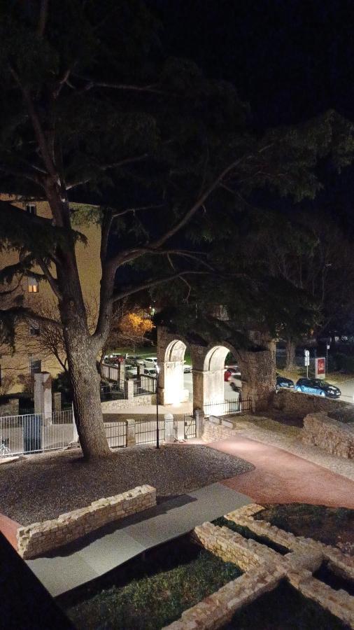 דירות PUY Apartman Dora מראה חיצוני תמונה